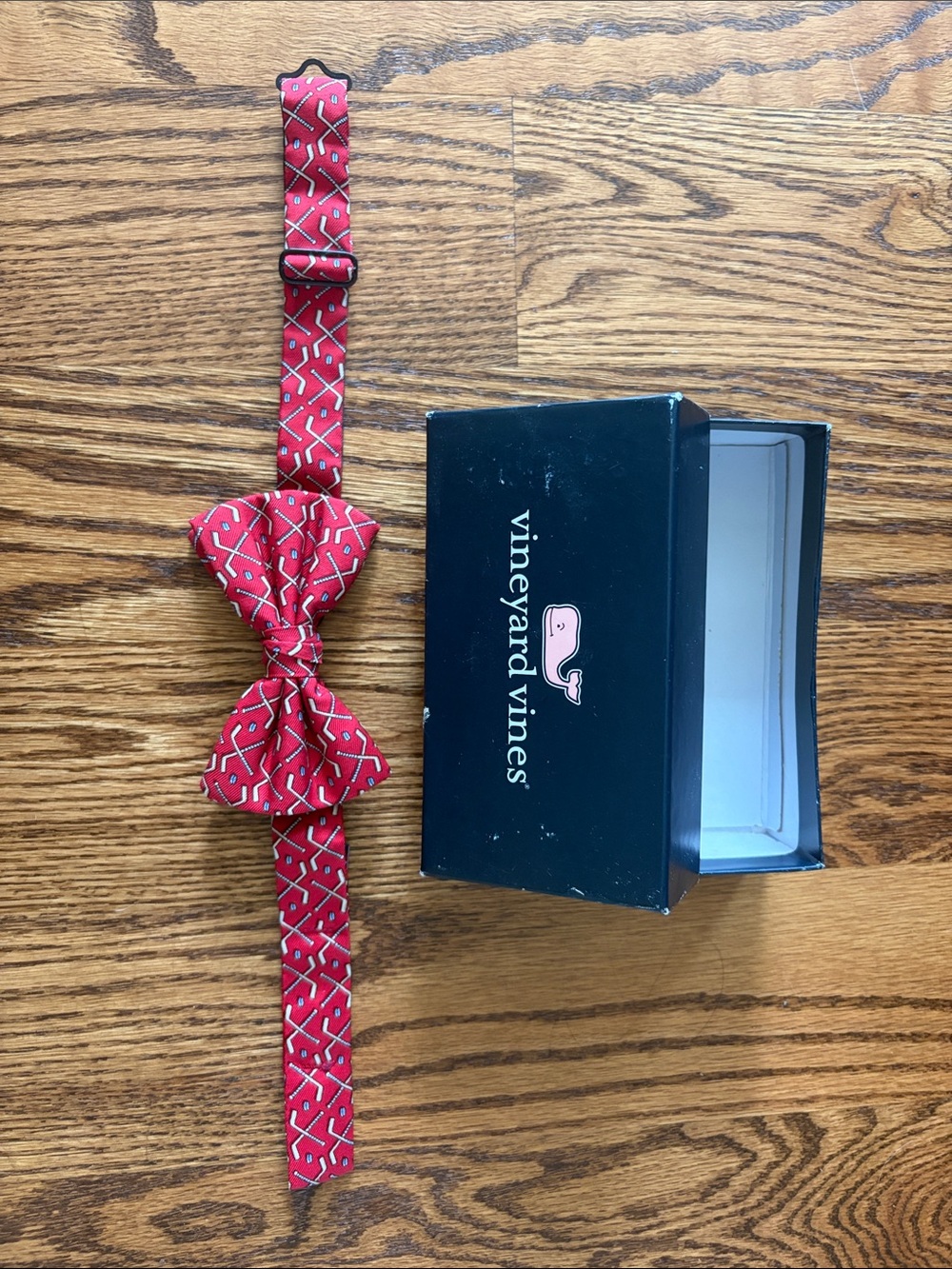 Vineyard Vines Kids Ice Hockey Bow Tie